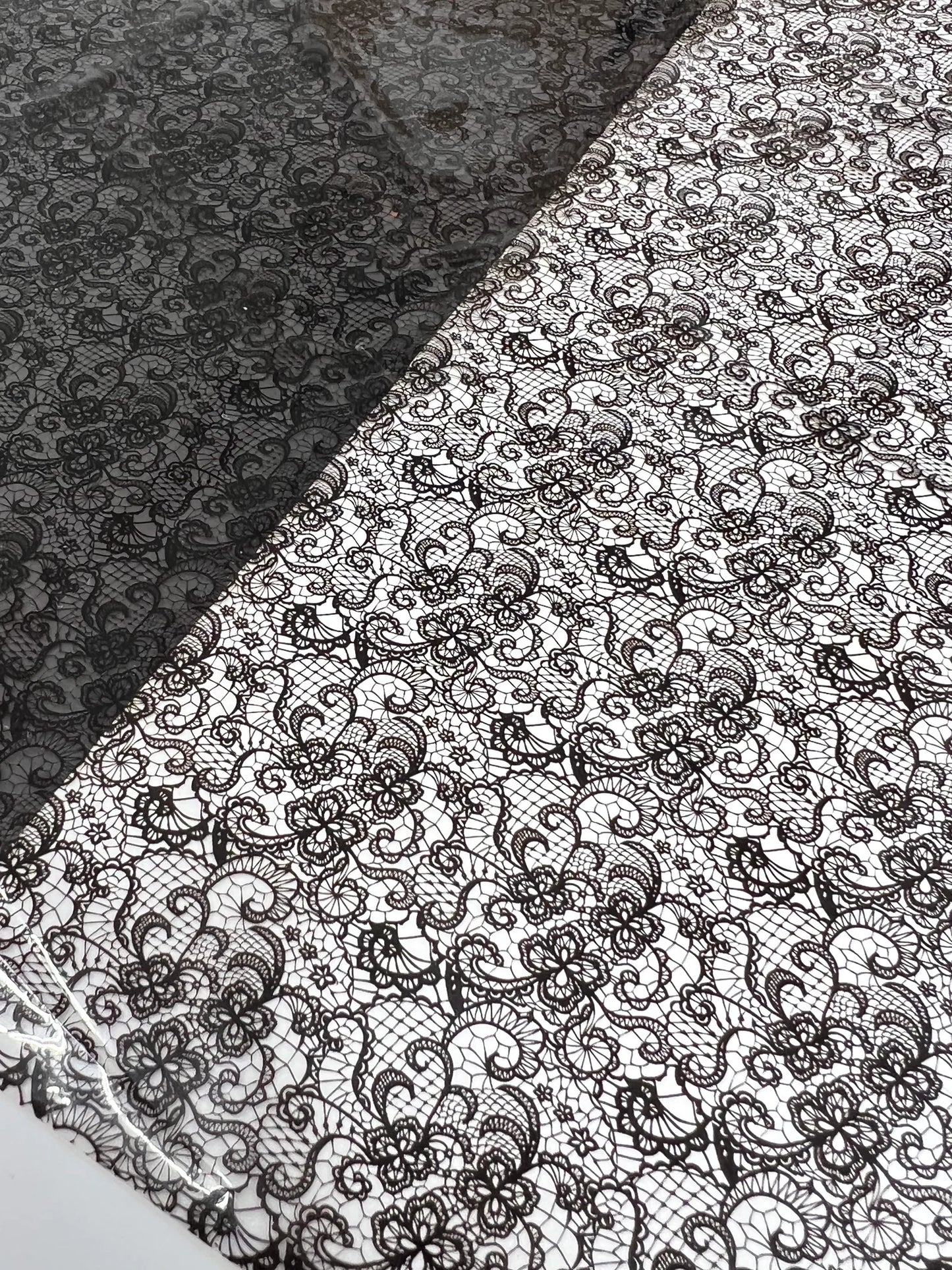 BLACK LACE FOIL