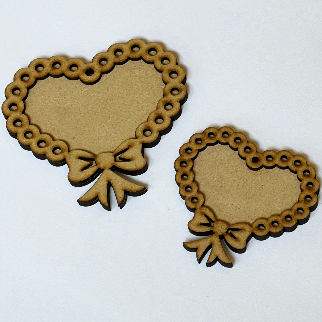 Decoupage Queen Life is beautiful HDF 2 pack bow hearts