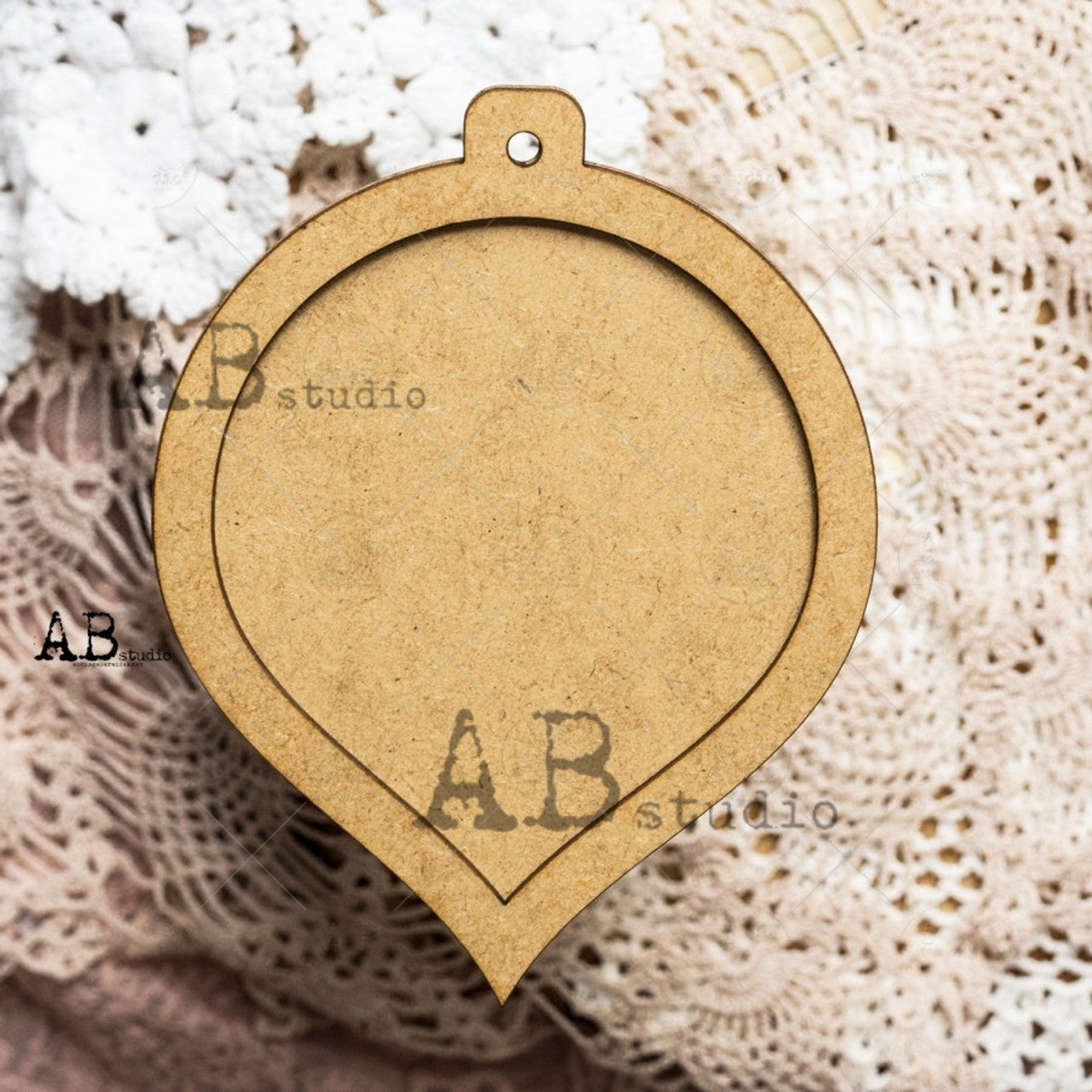 AB Studios HDF Decoupage Base Ornament 14 Cm 0060