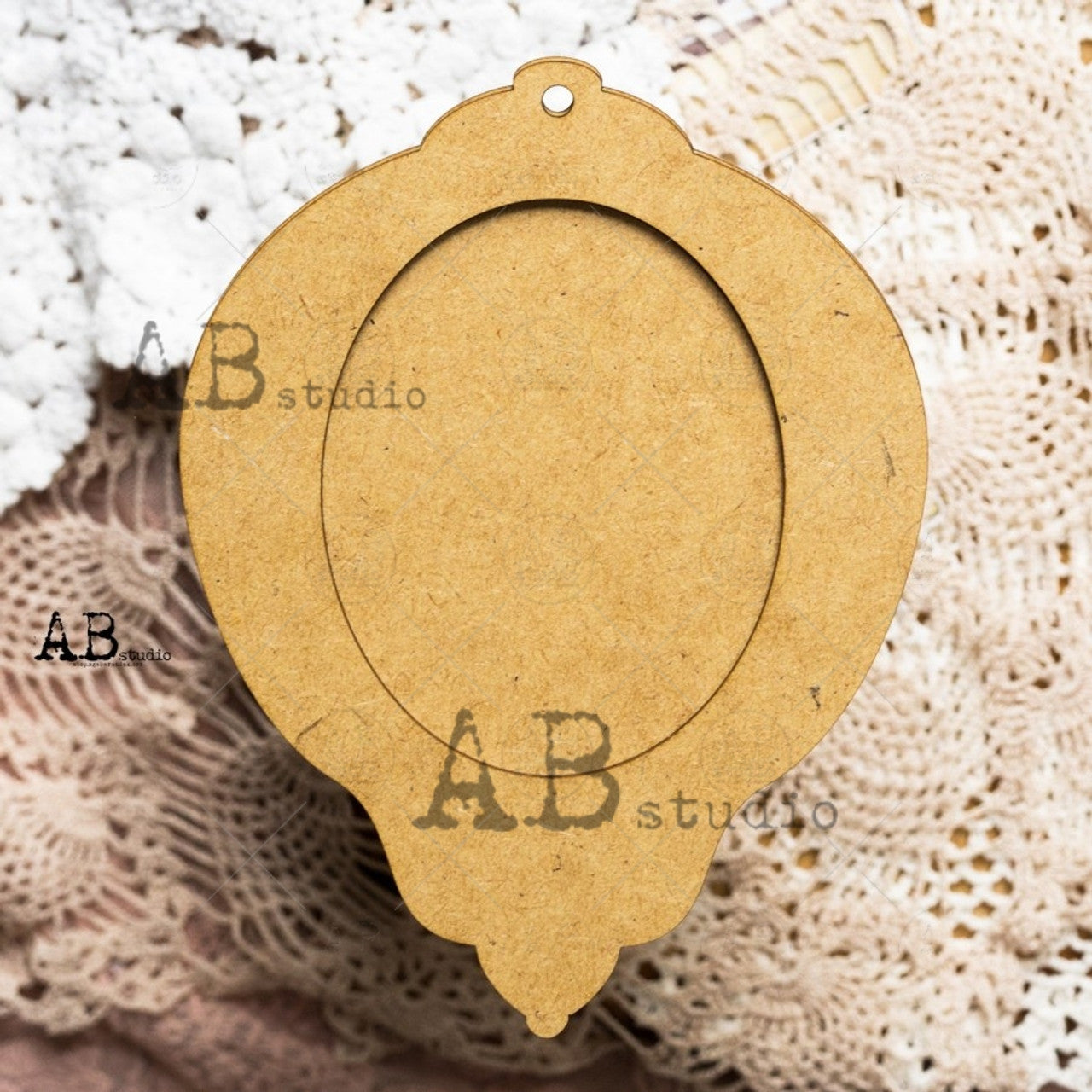 AB Studios HDF Decoupage Base Ornament 17cm 0062