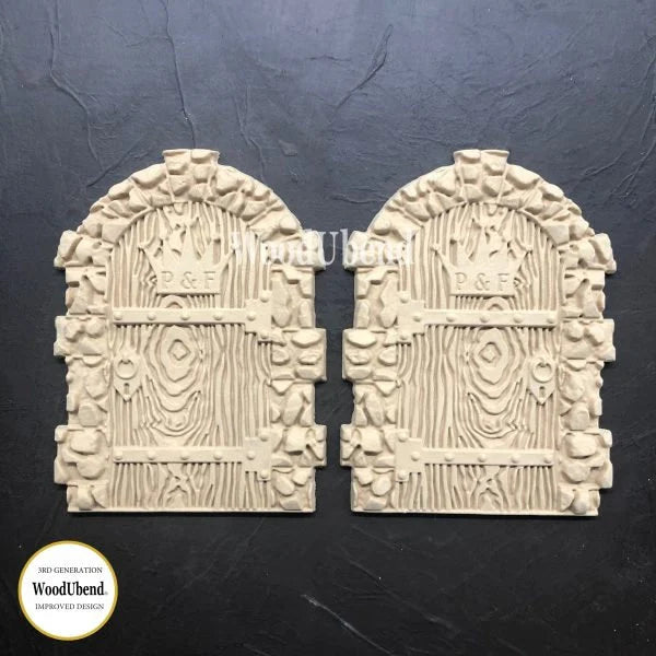 Woodubend bendable when heated  ONE Medieval Door WUB2279 17.7x 13.2cm