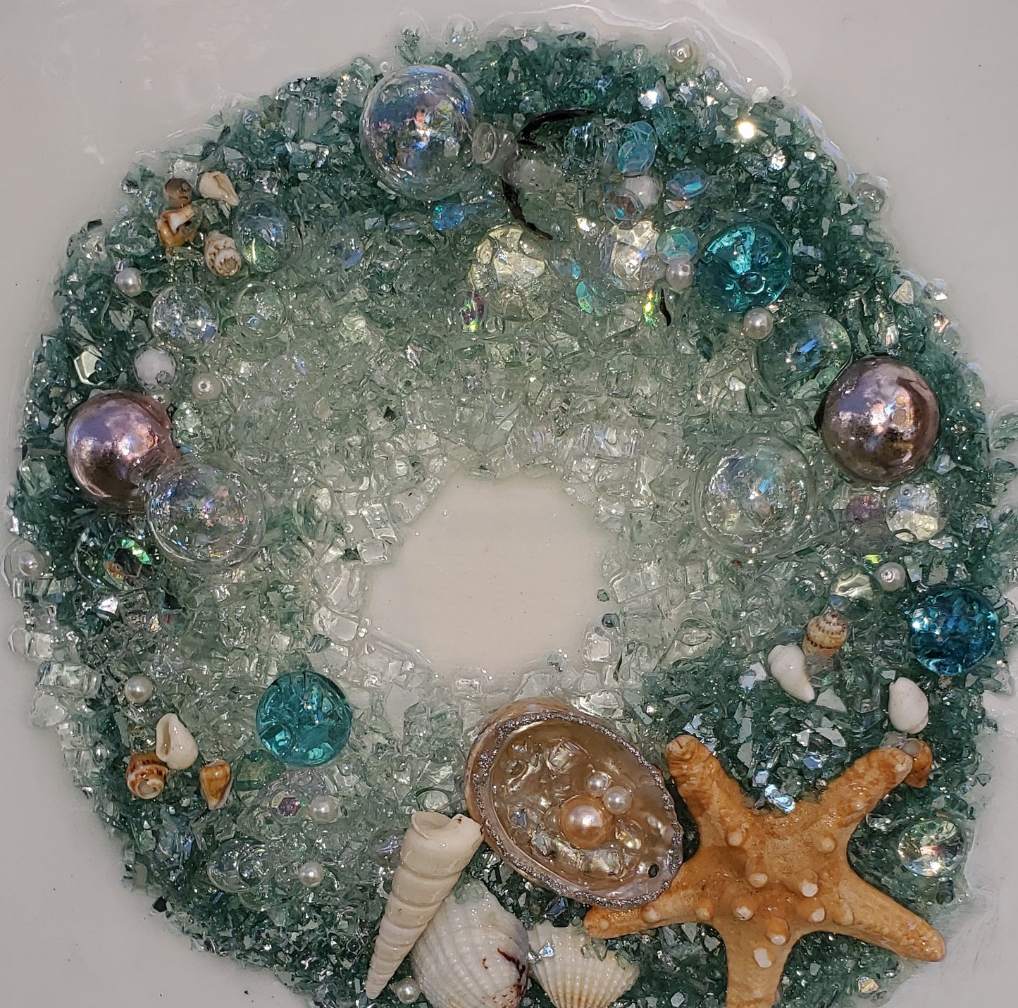2053-Wreath Beach Theme 10x10
